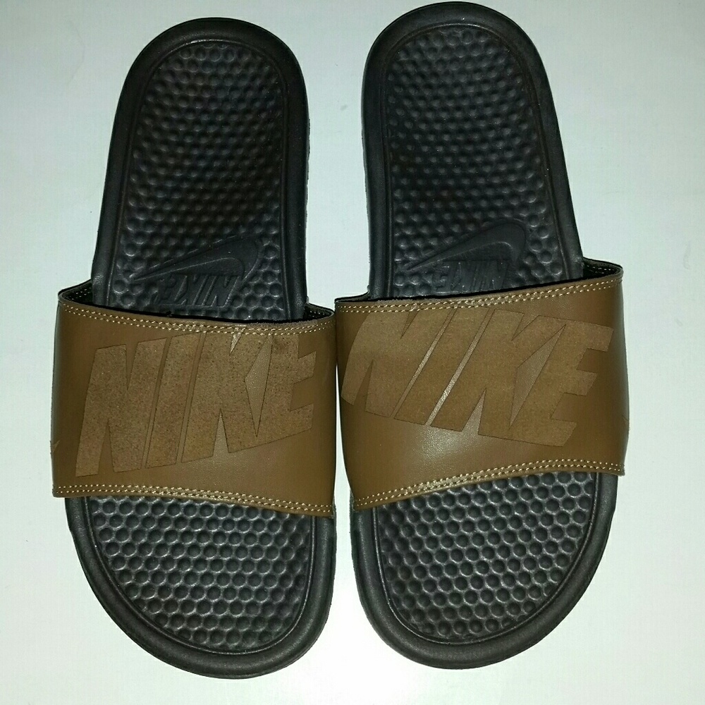 Nike slide sandles